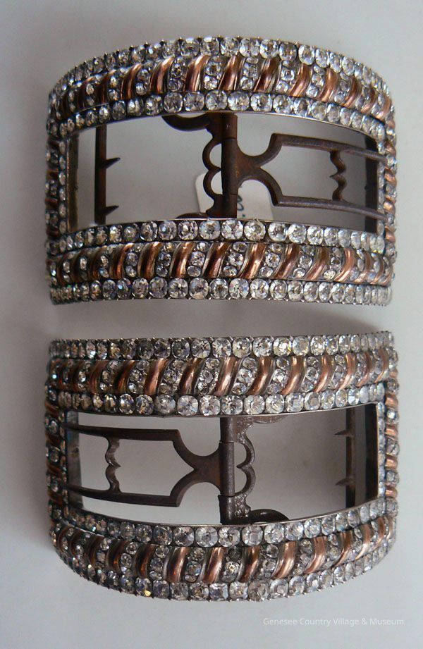 Buckle, Shoe