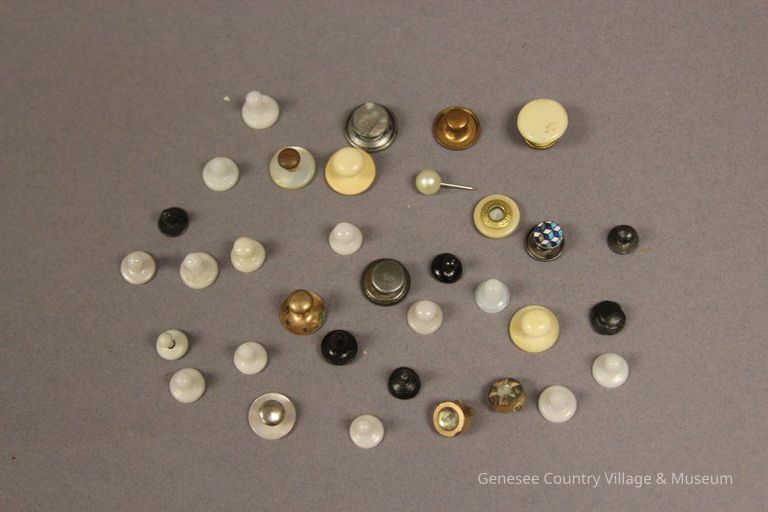 Button - Image 7