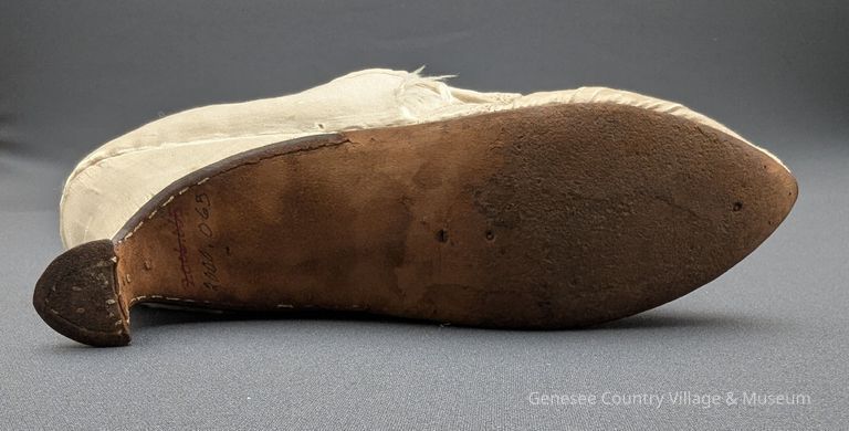 Shoe - Image 6
