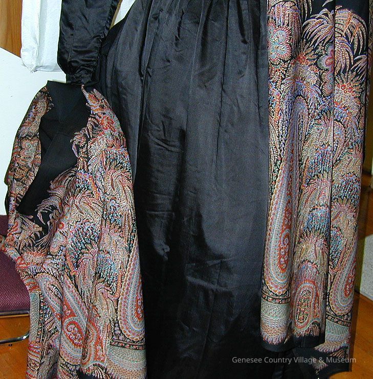 Shawl - Image 3