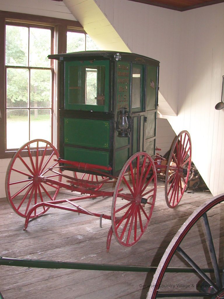 2004.107.1 Mail Wagon, Front 2