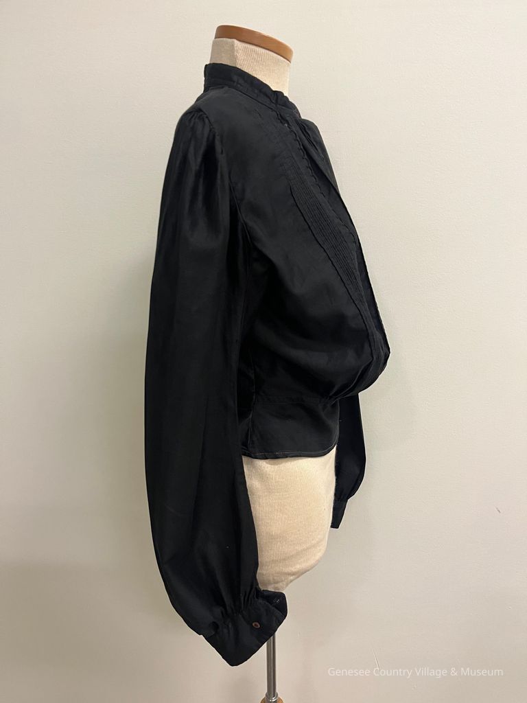 Shirtwaist - Image 3