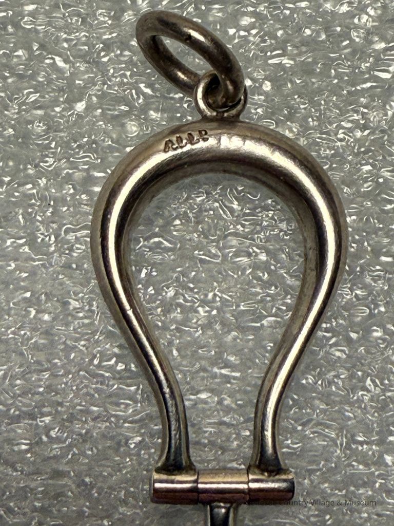 Buttonhook - Image 3