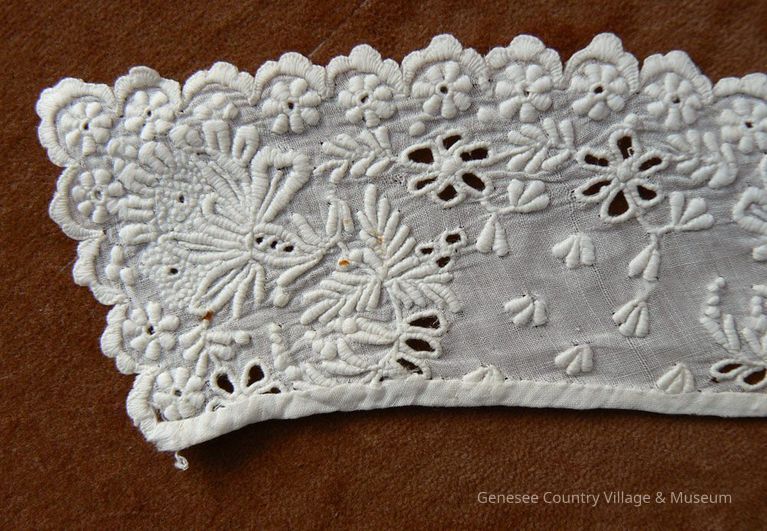 Collar - Image 3