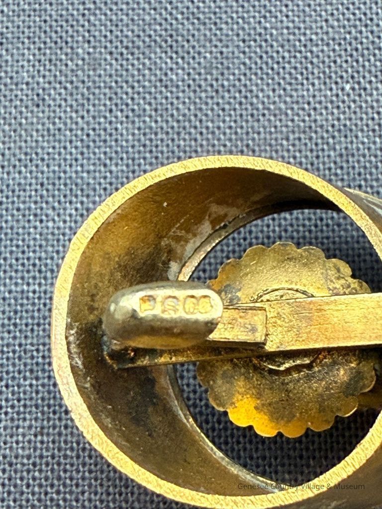 Brooch - Image 6