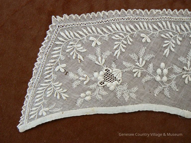 Collar - Image 2