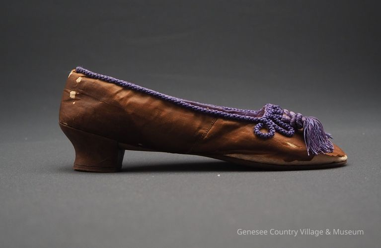 Slippers - Image 8