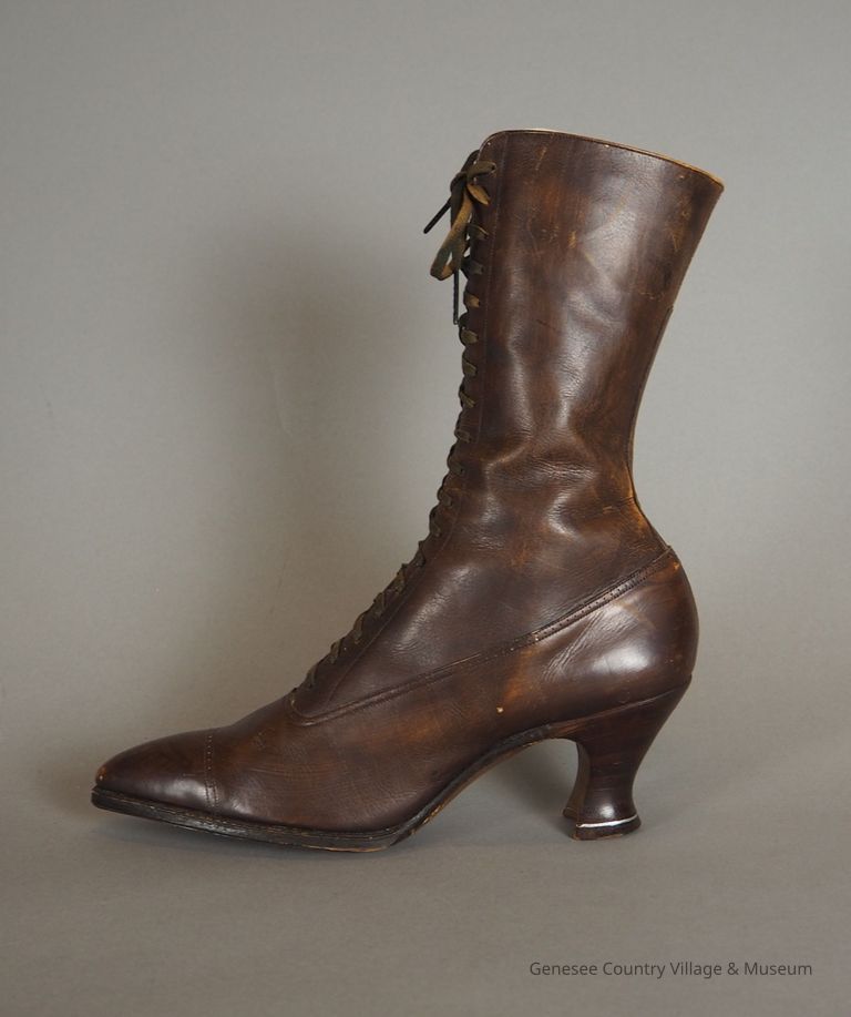 Boots - Image 5
