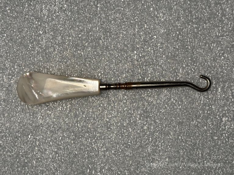Buttonhook - Image 2