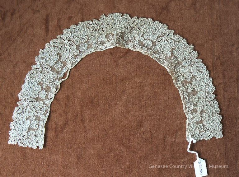 Collar