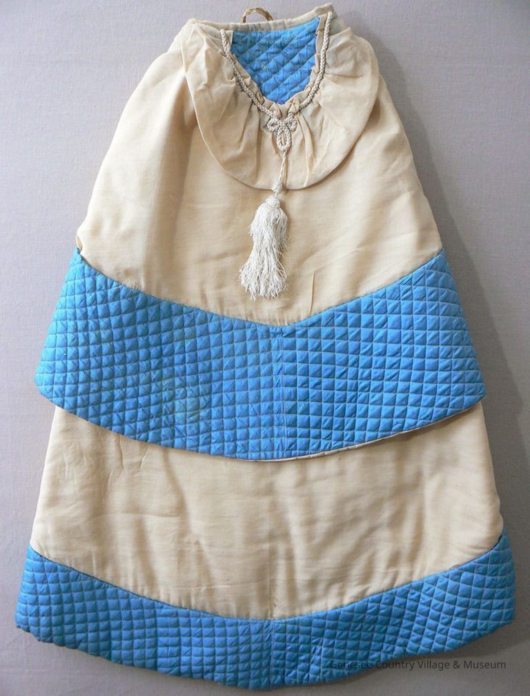 Cape - Image 2