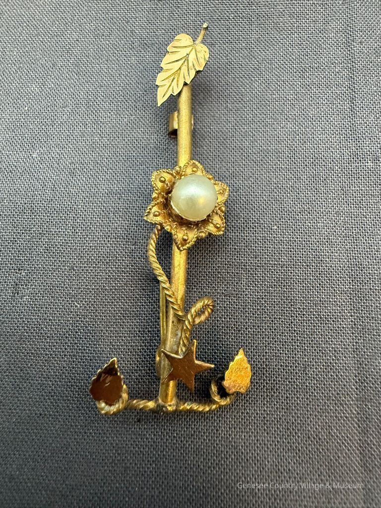 Bar Pin