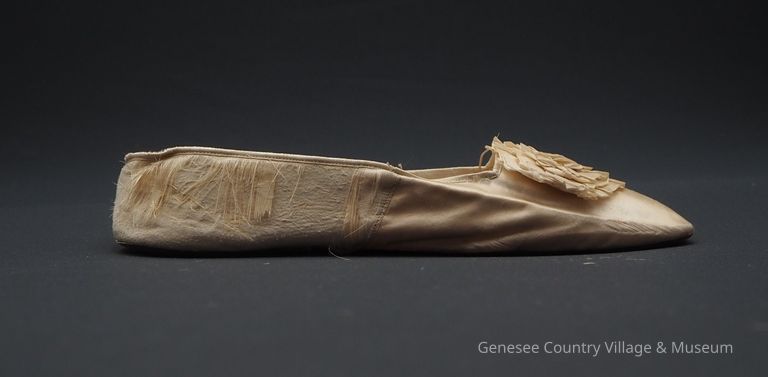 Slippers - Image 6