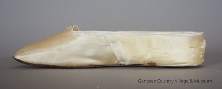 Slippers - Image 7