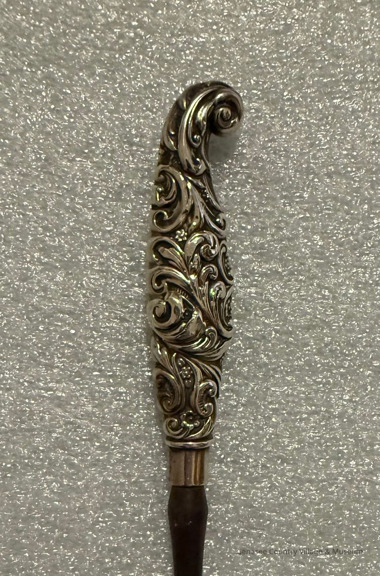 Buttonhook - Image 3