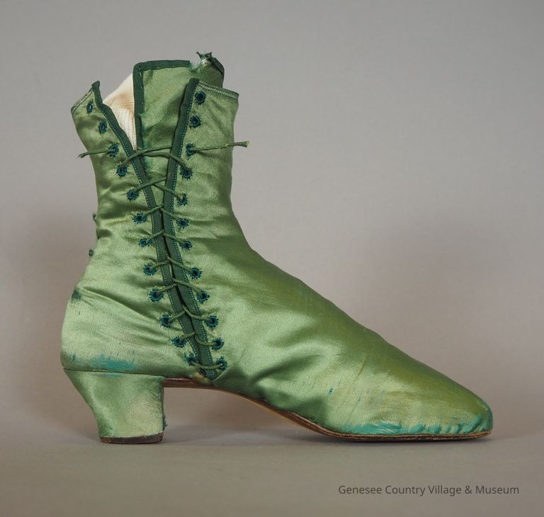 Boots - Image 6