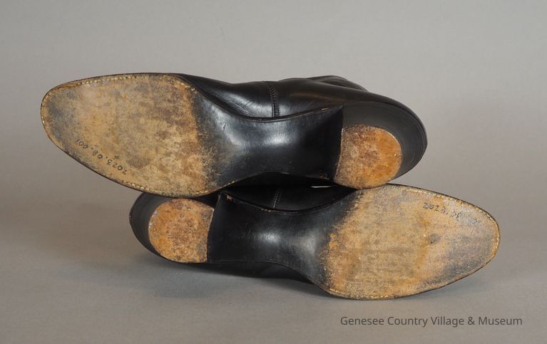 Boots - Image 10