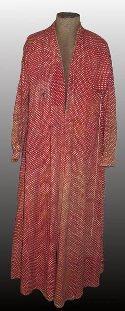 Gown, Dressing