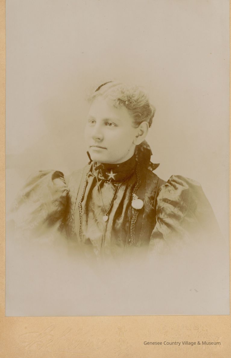 Cabinet Card