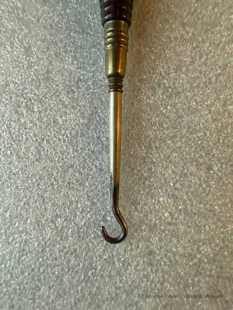 Buttonhook - Image 3