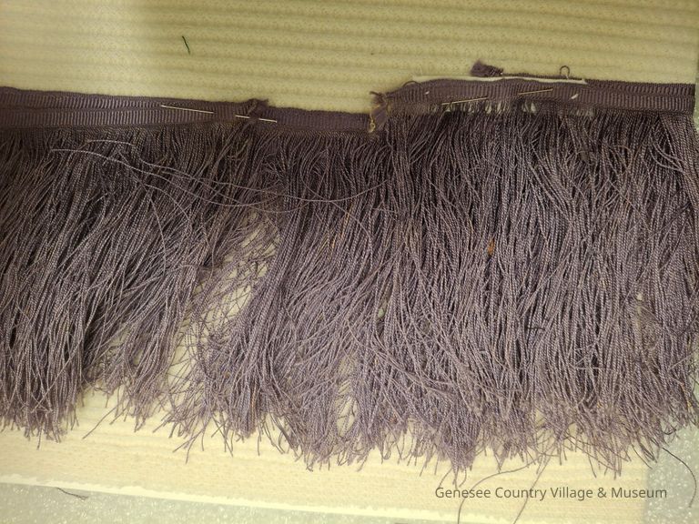 Notion, Fringe