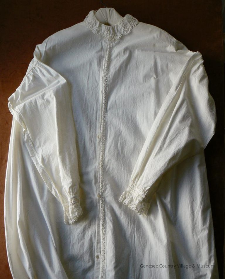 Gown, Dressing