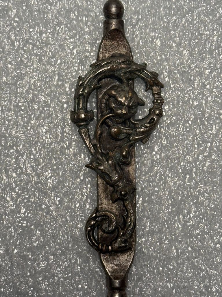 Buttonhook - Image 2