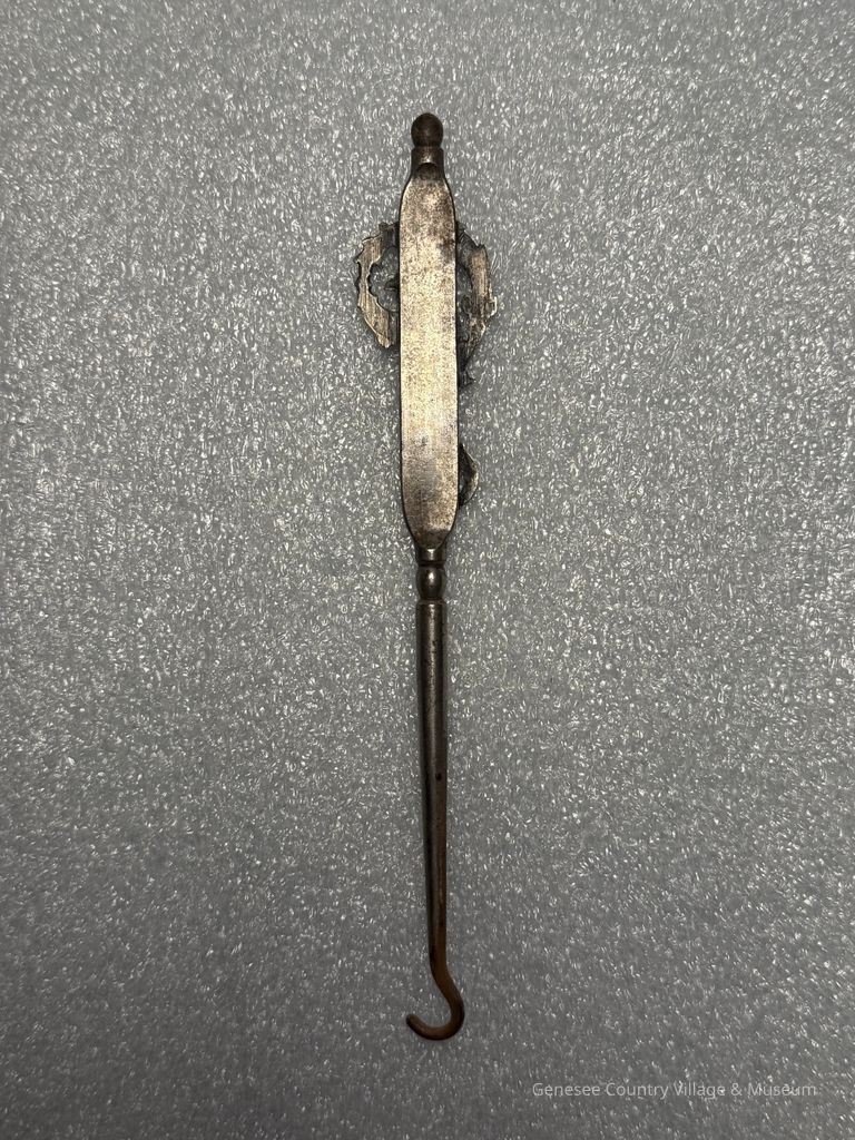Buttonhook - Image 3