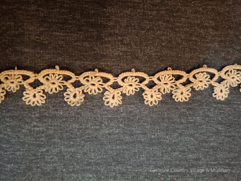 Notion, Lace