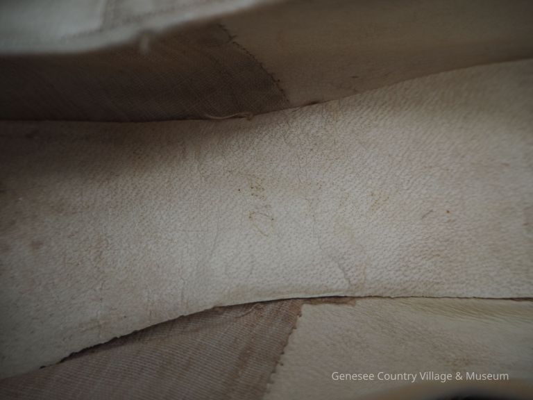 Slippers - Image 9