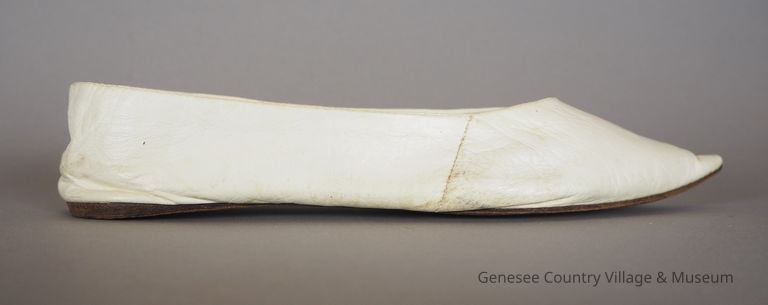 Slippers - Image 4