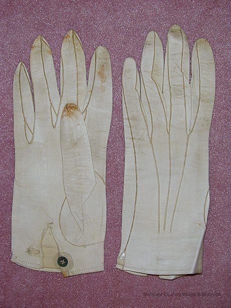 Glove