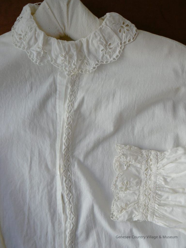 Gown, Dressing - Image 2