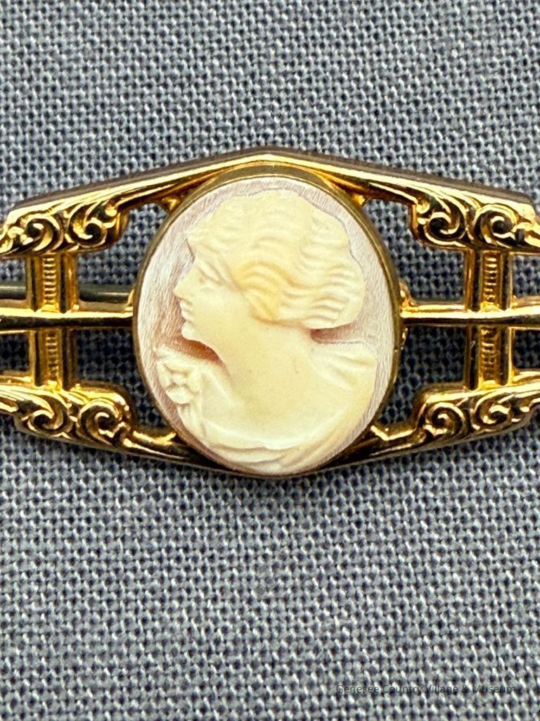 Cameo - Image 2