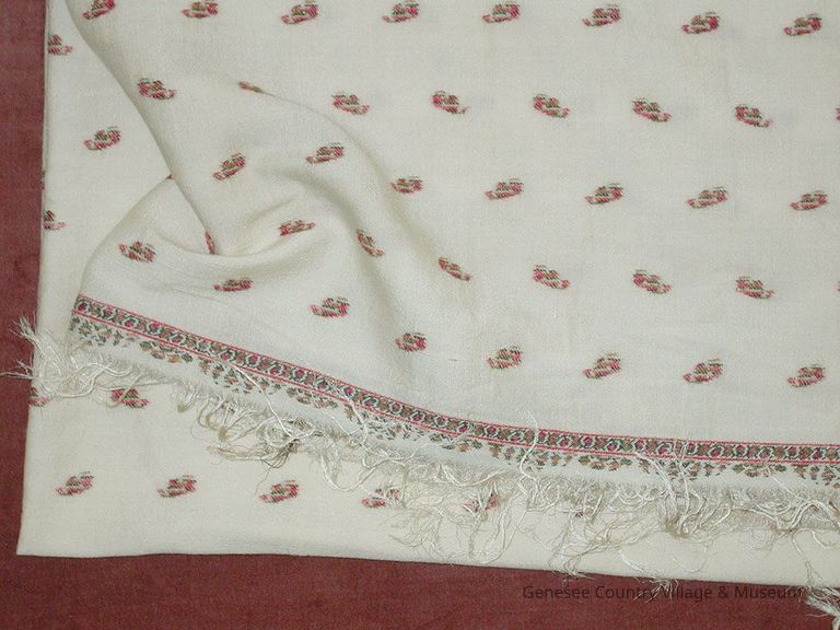 Shawl - Image 2