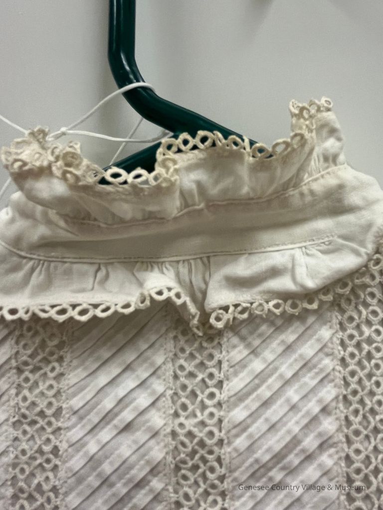 Gown, Dressing - Image 6