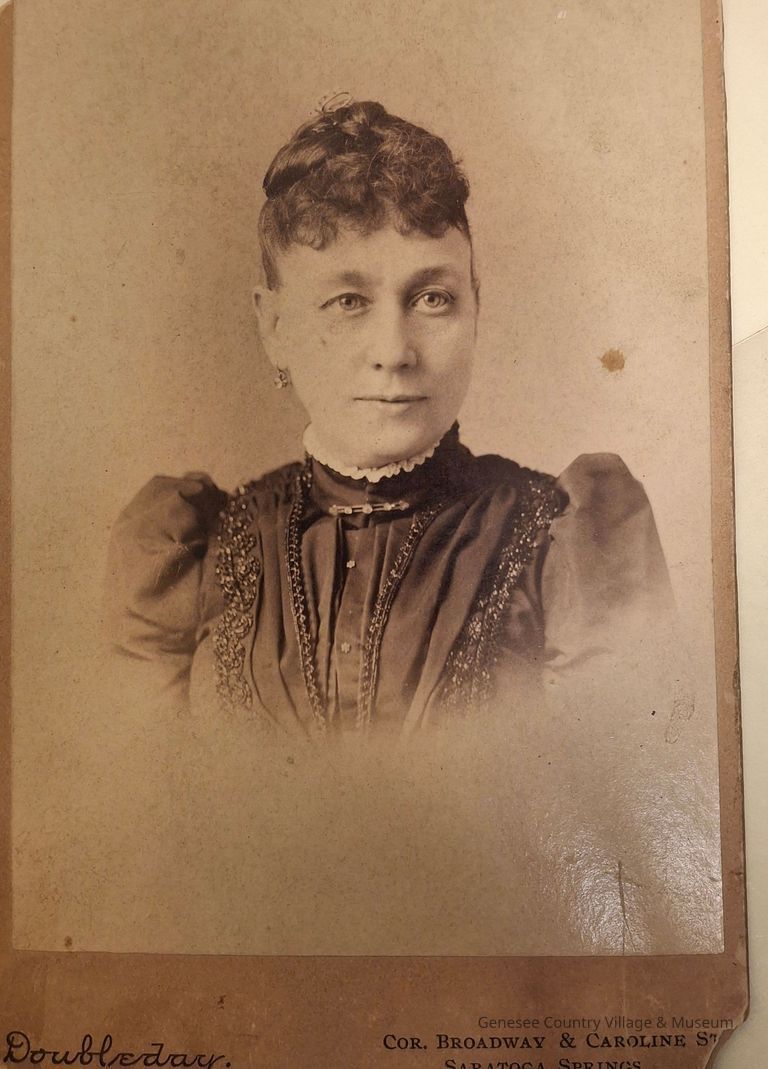 Cabinet Card