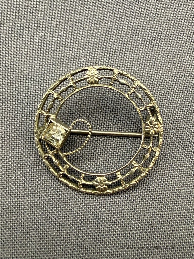 Scatter Pin