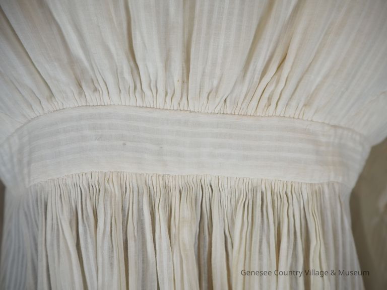 Pelisse - Image 14