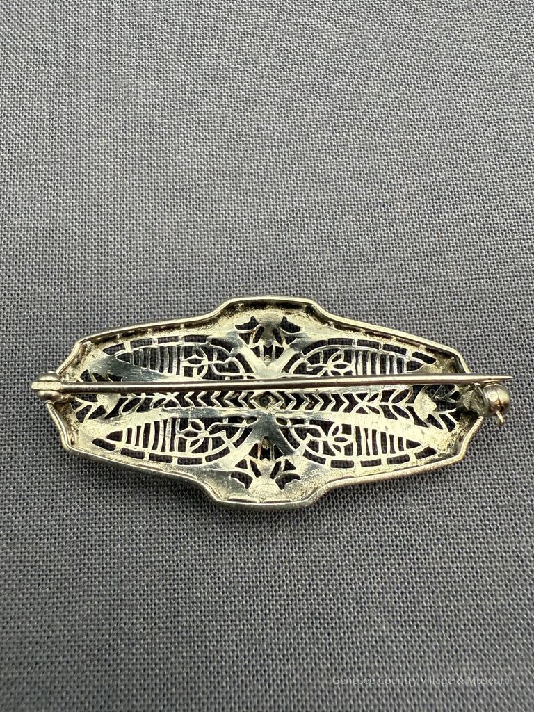 Brooch - Image 3