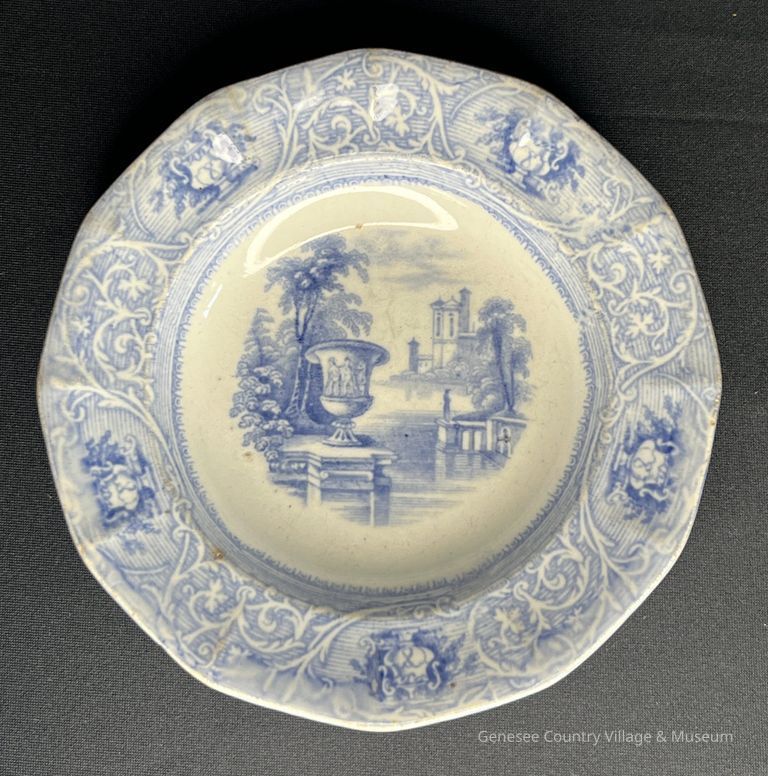 Sauce Dish