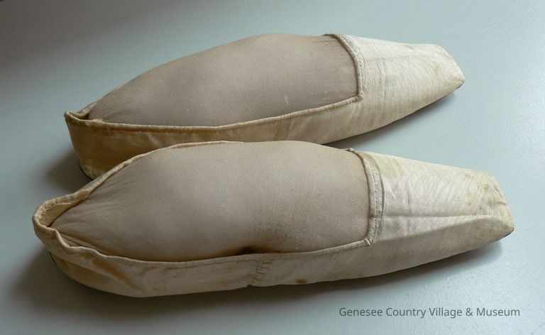 Shoe