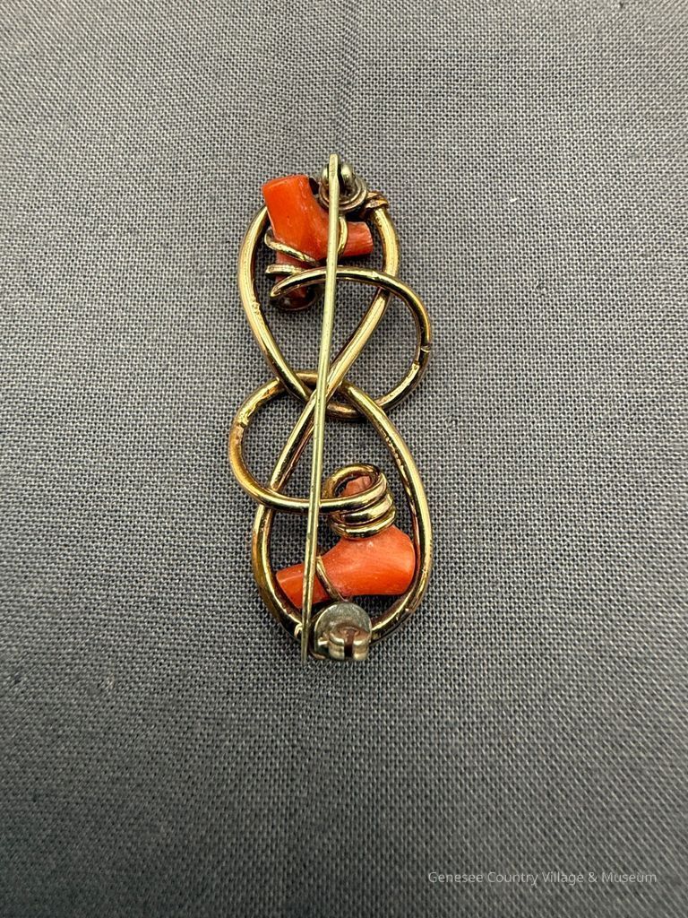 Brooch - Image 2