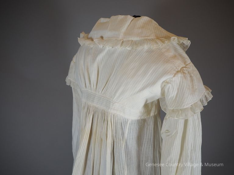 Pelisse - Image 17