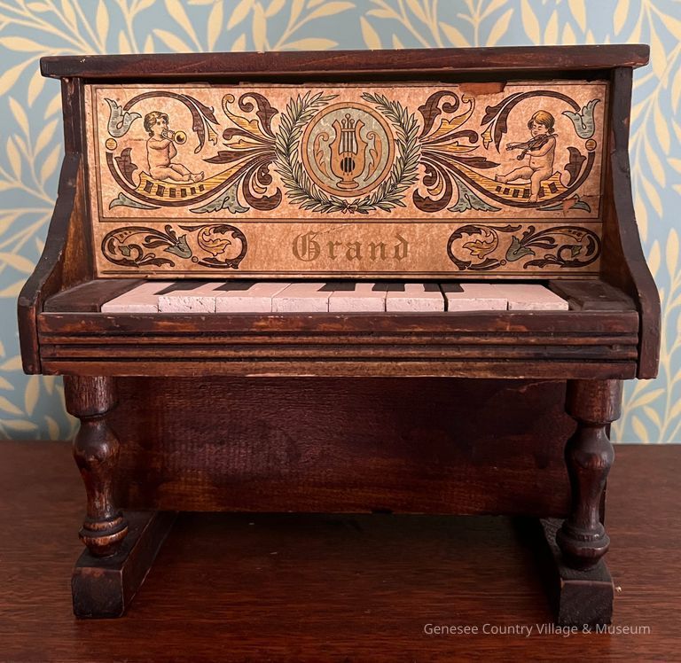 Toy piano