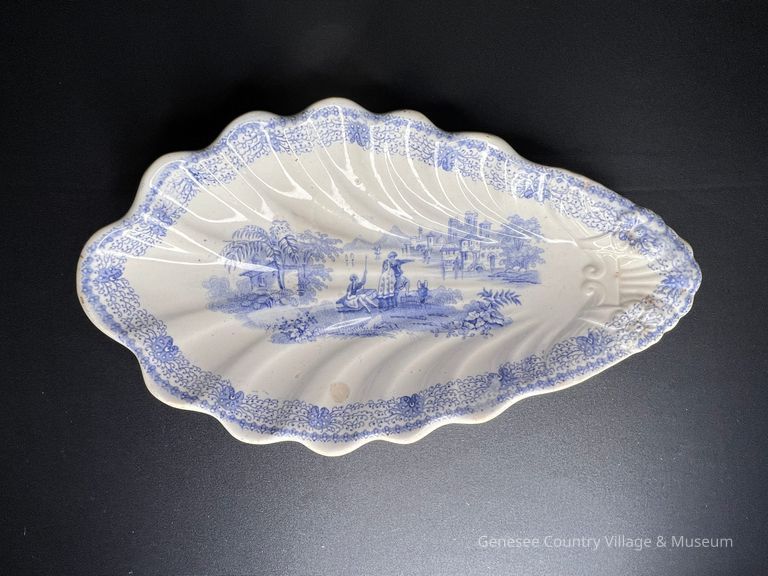 Relish Dish