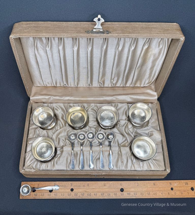 Salt Cellar Set
