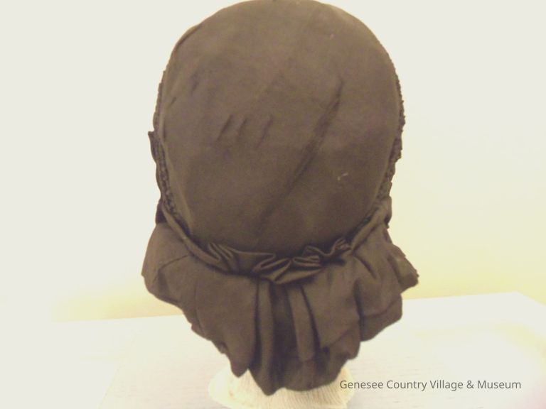 Bonnet - Image 3