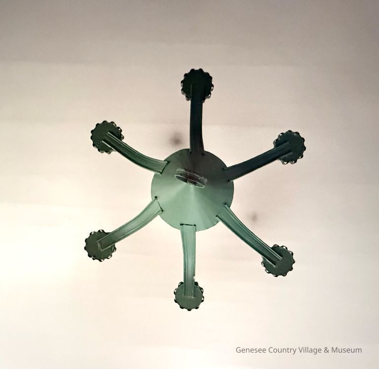 Chandelier - Image 2