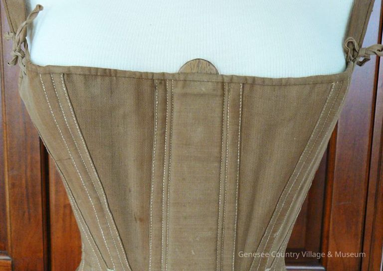 Corset - Image 3